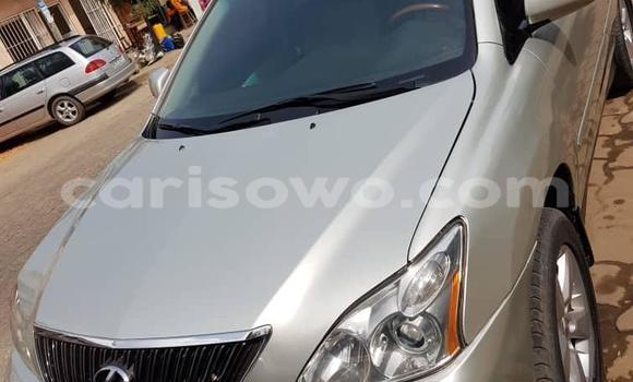 Ra Àlòkù Lexus RX 330 Silver Ọkọ̀ in Cotonou ni Benin Ra Àlòkù Lexus RX 330 Silver Ọkọ̀ in Cotonou ni Benin