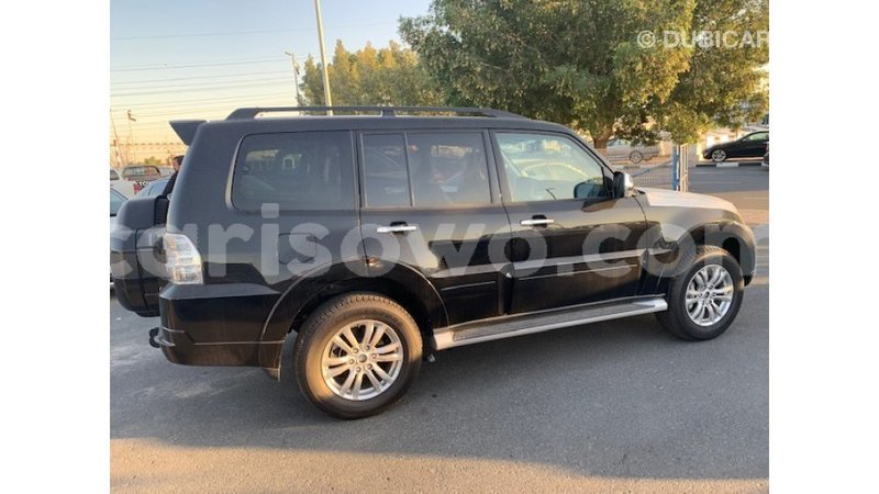 Big with watermark mitsubishi pajero benin import dubai 6597