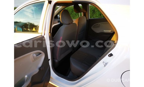 Sayi Imported Kia Picanto White Mota in Import - Dubai a Benin Sayi Imported Kia Picanto White Mota in Import - Dubai a Benin