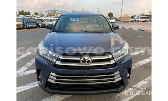 Sayi Imported Toyota Highlander Blue Mota in Import - Dubai a Benin Sayi Imported Toyota Highlander Blue Mota in Import - Dubai a Benin