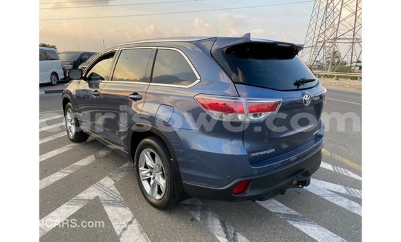 Sayi Imported Toyota Highlander Blue Mota in Import - Dubai a Benin Sayi Imported Toyota Highlander Blue Mota in Import - Dubai a Benin