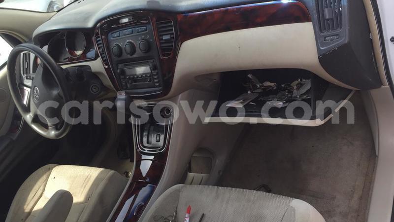 Big with watermark toyota highlander benin cotonou 6617