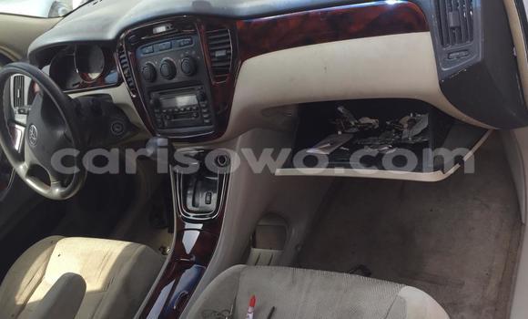 Buy Used Toyota Highlander White Car in Cotonou in Benign Buy Used Toyota Highlander White Car in Cotonou in Benign