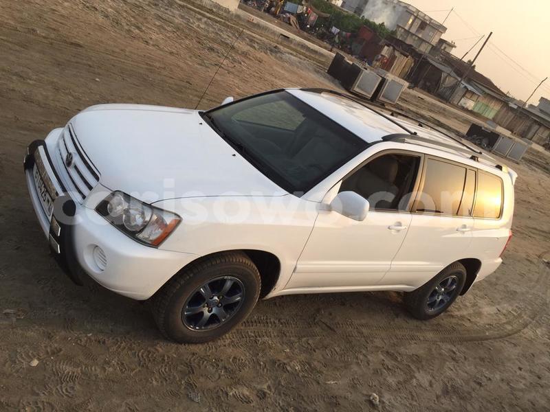 Big with watermark toyota highlander benin cotonou 6617