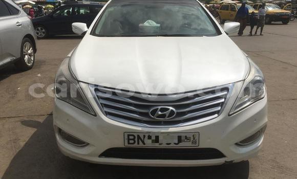 Buy Used Hyundai Azera White Car in Cotonou in Benign Buy Used Hyundai Azera White Car in Cotonou in Benign