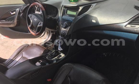 Buy Used Hyundai Azera White Car in Cotonou in Benign Buy Used Hyundai Azera White Car in Cotonou in Benign