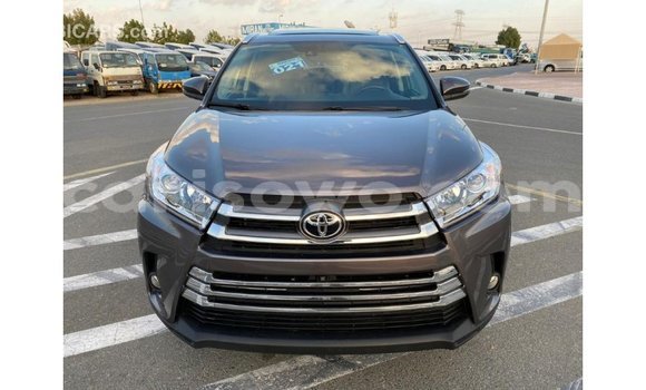 Ra Imported Toyota Highlander Miiran Ọkọ̀ in Import - Dubai ni Benin Ra Imported Toyota Highlander Miiran Ọkọ̀ in Import - Dubai ni Benin
