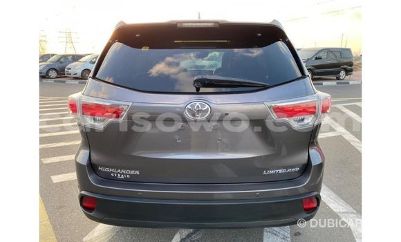 Ra Imported Toyota Highlander Miiran Ọkọ̀ in Import - Dubai ni Benin Ra Imported Toyota Highlander Miiran Ọkọ̀ in Import - Dubai ni Benin
