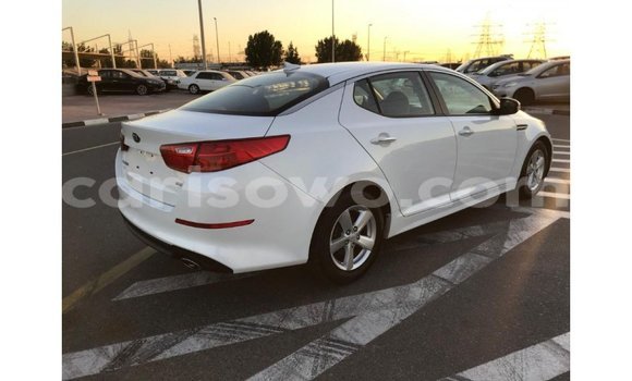 Acheter Import Voiture Kia Optima Blanc à Import - Dubai, Benin Acheter Import Voiture Kia Optima Blanc à Import - Dubai, Benin