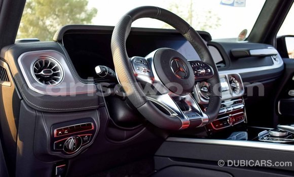 Sayi Imported Mercedes-Benz 190 Black Mota in Import - Dubai a Benin Sayi Imported Mercedes-Benz 190 Black Mota in Import - Dubai a Benin