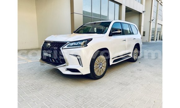 Ra Imported Lexus LX funfun Ọkọ̀ in Import - Dubai ni Benin Ra Imported Lexus LX funfun Ọkọ̀ in Import - Dubai ni Benin