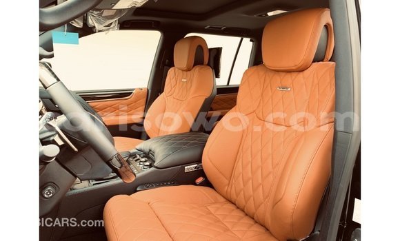 Ra Imported Lexus LX funfun Ọkọ̀ in Import - Dubai ni Benin Ra Imported Lexus LX funfun Ọkọ̀ in Import - Dubai ni Benin