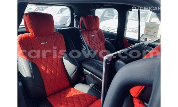 Sayi Imported Lexus LX Black Mota in Import - Dubai a Benin Sayi Imported Lexus LX Black Mota in Import - Dubai a Benin
