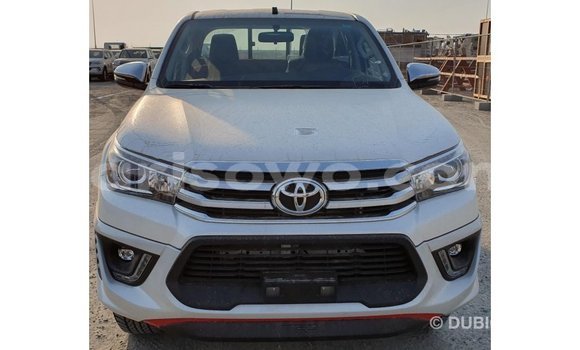 Buy Import Toyota Hilux White Car in Import - Dubai in Benign Buy Import Toyota Hilux White Car in Import - Dubai in Benign