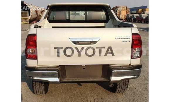 Buy Import Toyota Hilux White Car in Import - Dubai in Benign Buy Import Toyota Hilux White Car in Import - Dubai in Benign