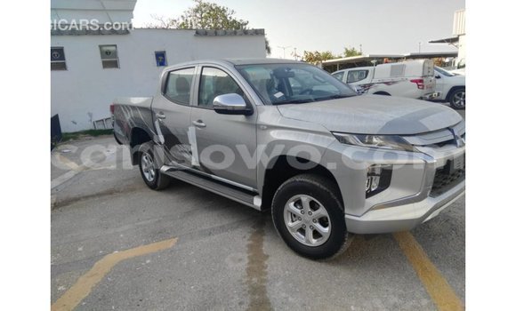 Ra Imported Mitsubishi L200 Miiran Ọkọ̀ in Import - Dubai ni Benin Ra Imported Mitsubishi L200 Miiran Ọkọ̀ in Import - Dubai ni Benin