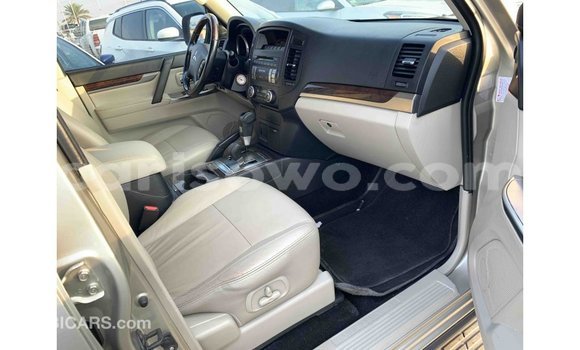 Ra Imported Mitsubishi Pajero Miiran Ọkọ̀ in Import - Dubai ni Benin Ra Imported Mitsubishi Pajero Miiran Ọkọ̀ in Import - Dubai ni Benin