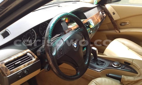 Ra Àlòkù BMW 5–Series Black Ọkọ̀ in Cotonou ni Benin Ra Àlòkù BMW 5–Series Black Ọkọ̀ in Cotonou ni Benin