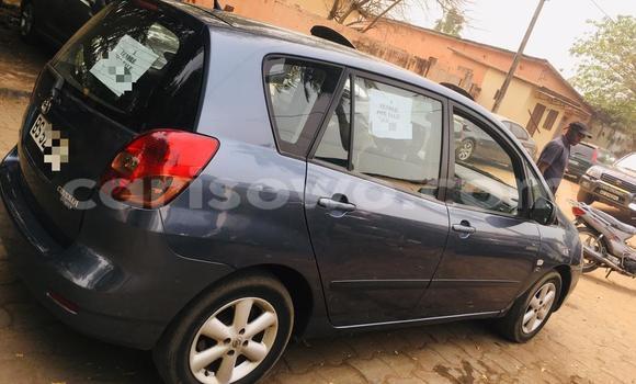 Ra Àlòkù Toyota Corolla Blue Ọkọ̀ in Cotonou ni Benin Ra Àlòkù Toyota Corolla Blue Ọkọ̀ in Cotonou ni Benin