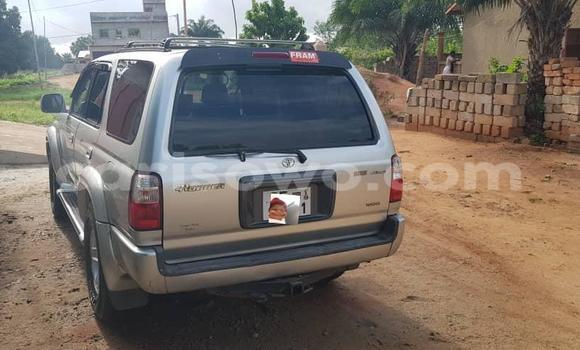 Ra Àlòkù Toyota 4Runner Silver Ọkọ̀ in Cotonou ni Benin Ra Àlòkù Toyota 4Runner Silver Ọkọ̀ in Cotonou ni Benin