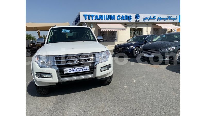 Big with watermark mitsubishi pajero benin import dubai 6721