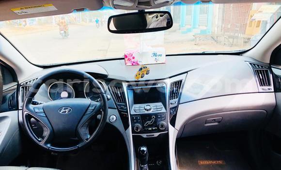 Ra Àlòkù Hyundai Sonata Black Ọkọ̀ in Cotonou ni Benin Ra Àlòkù Hyundai Sonata Black Ọkọ̀ in Cotonou ni Benin