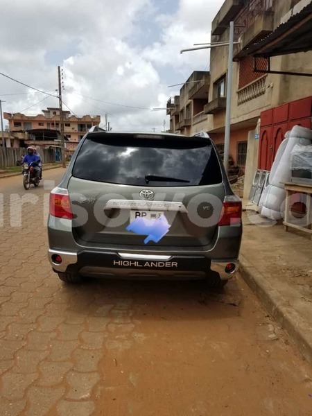 Big with watermark toyota highlander benin cotonou 6726
