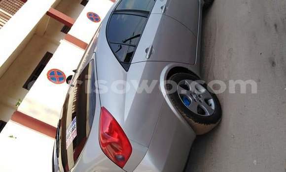 Ra Àlòkù Nissan Primera Silver Ọkọ̀ in Cotonou ni Benin Ra Àlòkù Nissan Primera Silver Ọkọ̀ in Cotonou ni Benin