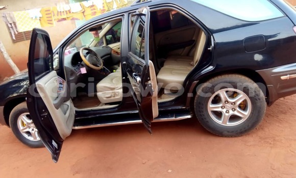 Ra Àlòkù Lexus RX 300 Black Ọkọ̀ in Cotonou ni Benin Ra Àlòkù Lexus RX 300 Black Ọkọ̀ in Cotonou ni Benin