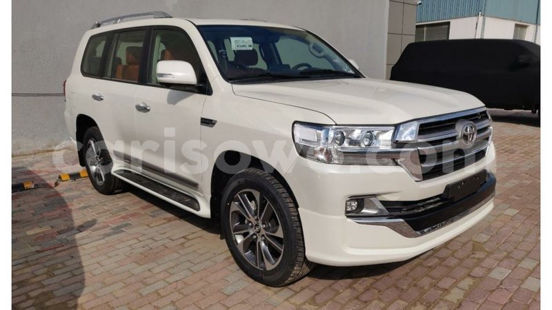 Big with watermark toyota land cruiser benin import dubai 6762