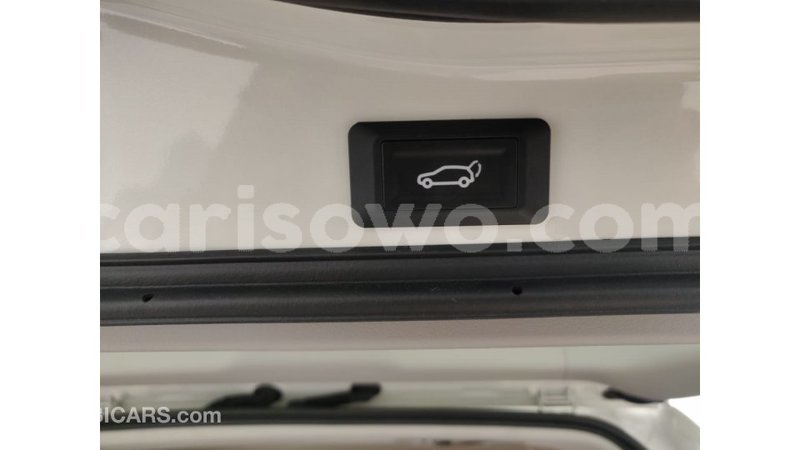 Big with watermark toyota land cruiser benin import dubai 6762