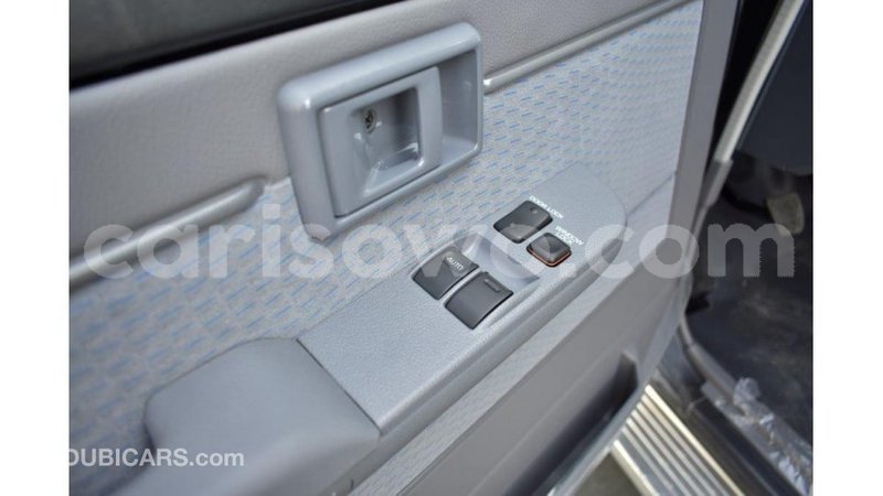 Big with watermark toyota land cruiser benin import dubai 6766