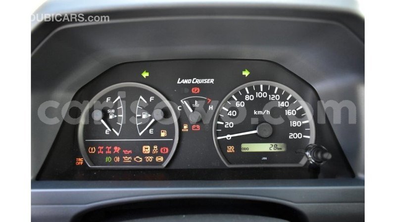 Big with watermark toyota land cruiser benin import dubai 6766