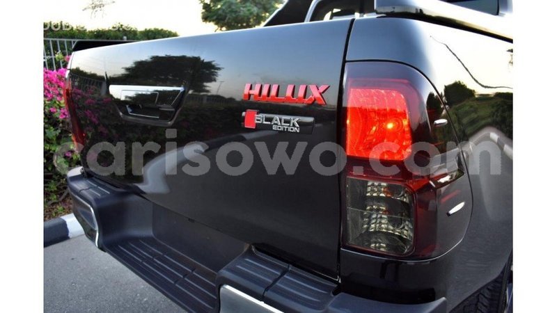 Big with watermark toyota hilux benin import dubai 6769