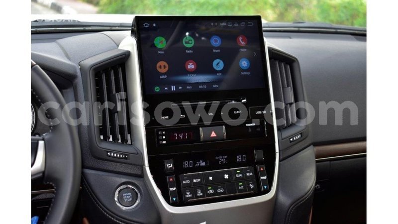 Big with watermark toyota land cruiser benin import dubai 6771