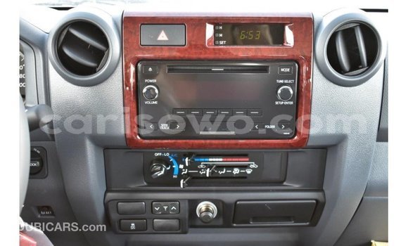 Acheter Import Voiture Toyota Land Cruiser Autre à Import - Dubai, Benin Acheter Import Voiture Toyota Land Cruiser Autre à Import - Dubai, Benin