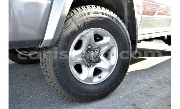 Acheter Import Voiture Toyota Land Cruiser Autre à Import - Dubai, Benin Acheter Import Voiture Toyota Land Cruiser Autre à Import - Dubai, Benin