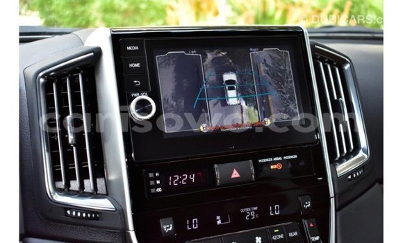 Acheter Import Voiture Toyota Land Cruiser Autre à Import - Dubai, Benin Acheter Import Voiture Toyota Land Cruiser Autre à Import - Dubai, Benin