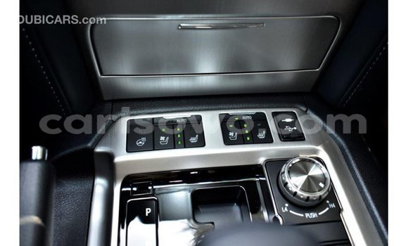 Acheter Import Voiture Toyota Land Cruiser Autre à Import - Dubai, Benin Acheter Import Voiture Toyota Land Cruiser Autre à Import - Dubai, Benin