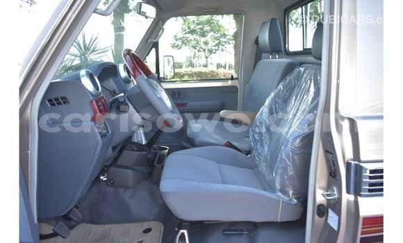 Acheter Import Voiture Toyota Land Cruiser Autre à Import - Dubai, Benin Acheter Import Voiture Toyota Land Cruiser Autre à Import - Dubai, Benin