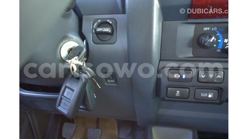 Big with watermark toyota land cruiser benin import dubai 6775