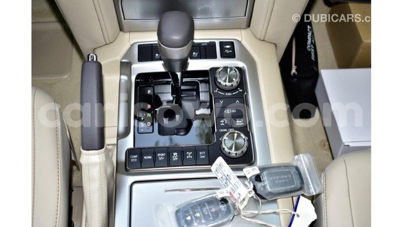 Big with watermark toyota land cruiser benin import dubai 6778