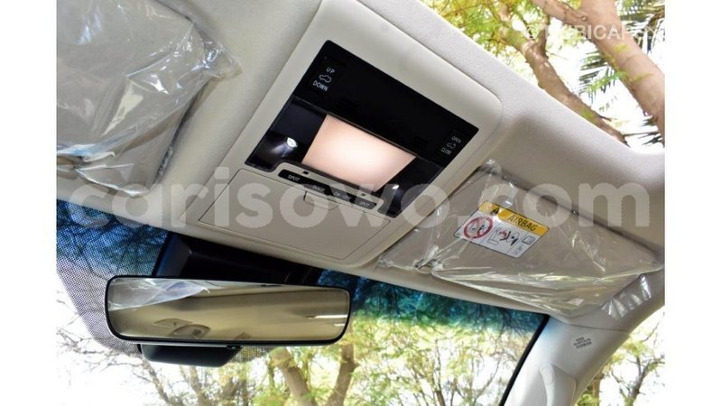 Big with watermark toyota land cruiser benin import dubai 6778