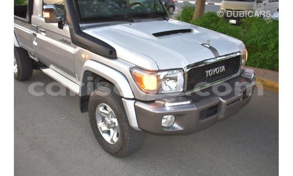 Buy Import Toyota Land Cruiser Other Car in Import - Dubai in Benign Buy Import Toyota Land Cruiser Other Car in Import - Dubai in Benign