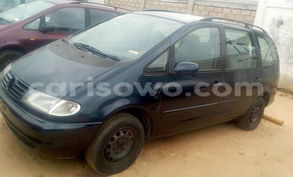 Buy Used Toyota Corolla Blue Car in Cotonou in Benign Buy Used Toyota Corolla Blue Car in Cotonou in Benign