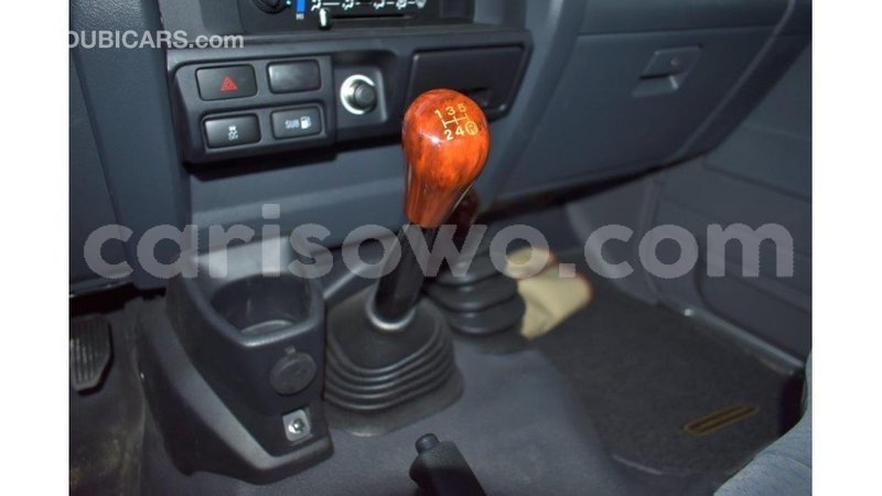 Big with watermark toyota land cruiser benin import dubai 6780