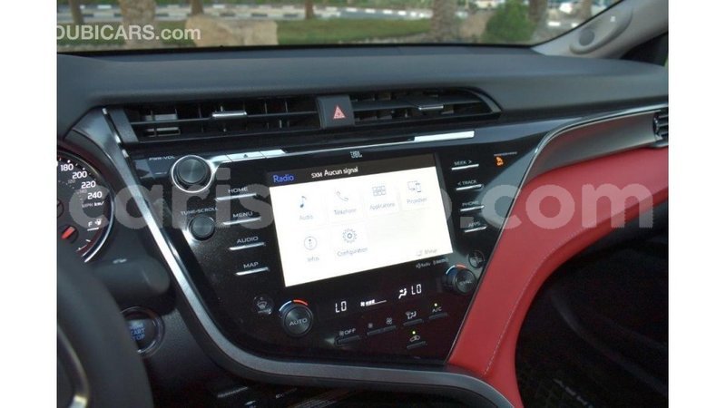 Big with watermark toyota camry benin import dubai 6782