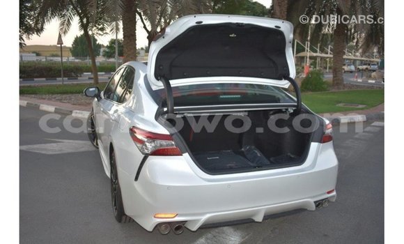 Buy Import Toyota Camry White Car in Import - Dubai in Benign Buy Import Toyota Camry White Car in Import - Dubai in Benign