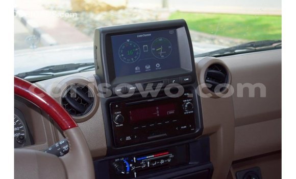 Acheter Import Voiture Toyota Land Cruiser Autre à Import - Dubai, Benin Acheter Import Voiture Toyota Land Cruiser Autre à Import - Dubai, Benin