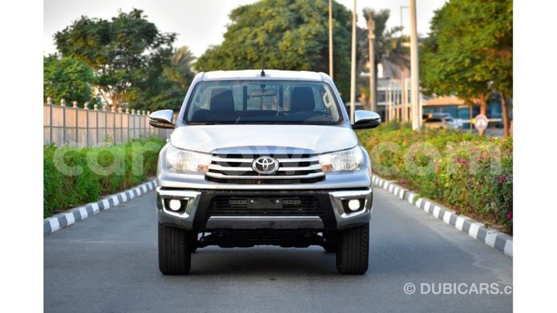 Big with watermark toyota hilux benin import dubai 6786